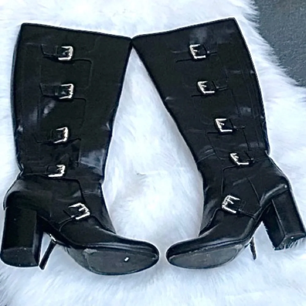 VINCE CAMUTO KYRIA TALL BOOTS